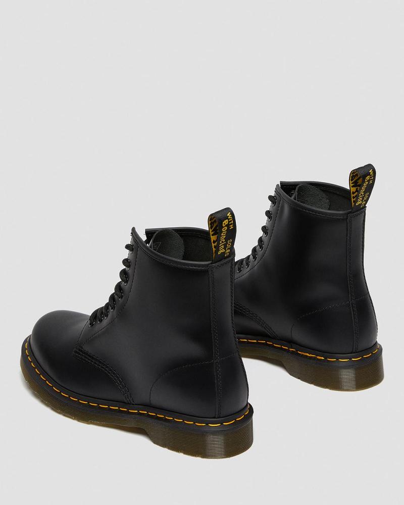 Women's Dr Martens 1460 Smooth Leather Lace Up Boots Black | AU 209SGL